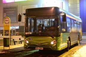 Zapožičaný autobus HEULIEZ BUS GX 137 v Skalici