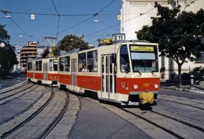 Zmeny v električkovej doprave: obnovenie premávky pri SND, opravy na Americkom a Floriánskom nám. (28.8.-2.9.2006)