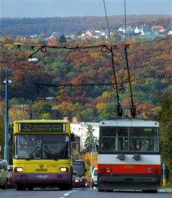 6. etapa opravy Stromovej: Zmena linky 44 (27. - 28.9.2009)