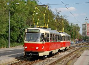 Rozpojené dvojčatá sa postupne vracajú do premávky
