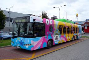 Solaris #1210 s reklamou Oohland