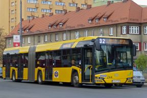 Časť nových kĺbových autobusov dodá Solaris, obstarávanie minibusov sa bude opakovať
