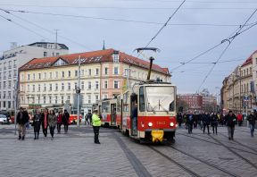 Mimoriadne: Aktuálne odklony električiek