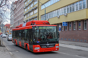 Mimoriadne: Odklon liniek 60 a 72 z Rajskej