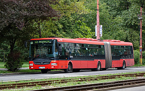 Mimoriadne: Prerušená premávka električiek na Račianskej