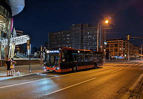 Mimoriadne: Zastavená premávka električiek k Stn. Nové Mesto