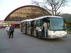 Doprava z futbalového zápasu na hokejový v nedeľu 6.12.2009
