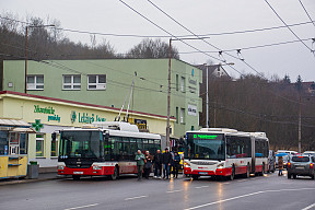 Buspruhy na cestách k nemocnici sa začali realizovať