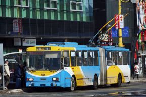 Obnovenie umiestnenia pôvodnej zastávky Námestie osloboditeľov (od 2.10.2015)