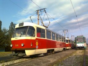 #405 s novou reklamou a #386+387 v novom laku