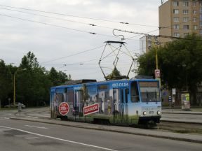 #613 s ďalšou celovozidlovou reklamou