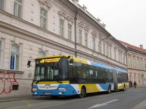 Presunutie zastávky Nám. Maratónu mieru (30.11. – 1.12.2018)