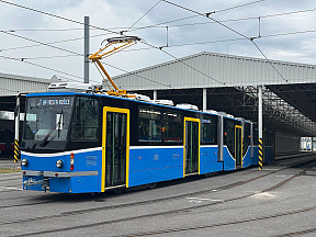 Električka KT8D5 #537 prišla z modernizácie