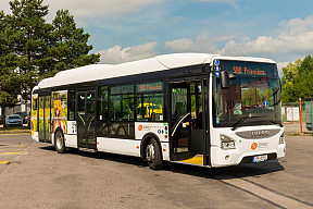 SAD Prievidza zaradila do prevádzky v Prievidzi nový ekologický autobus