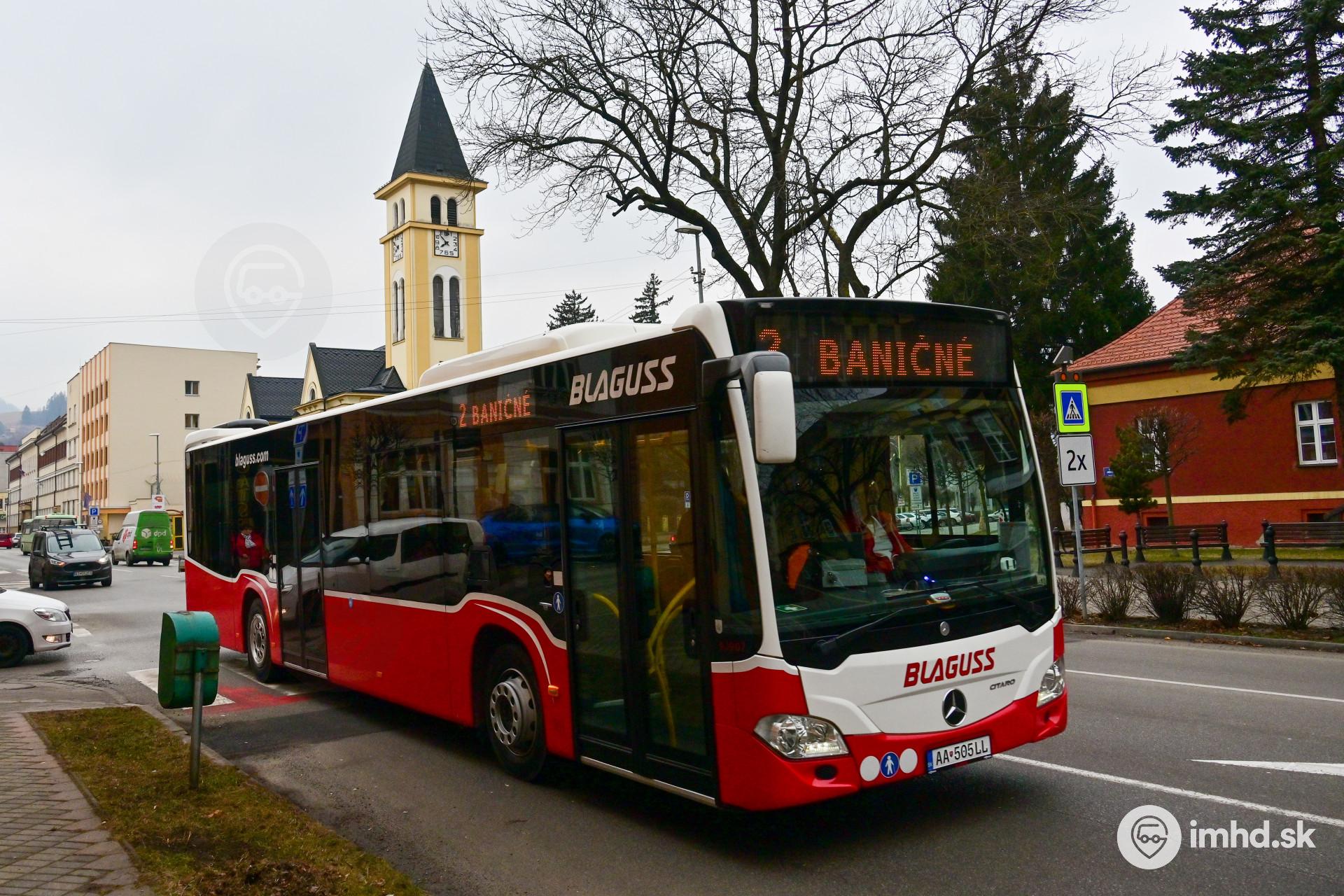 Iveco Streetway #BT-529HL pred Kostolom povýšenia Svätého kríža • imhd ...
