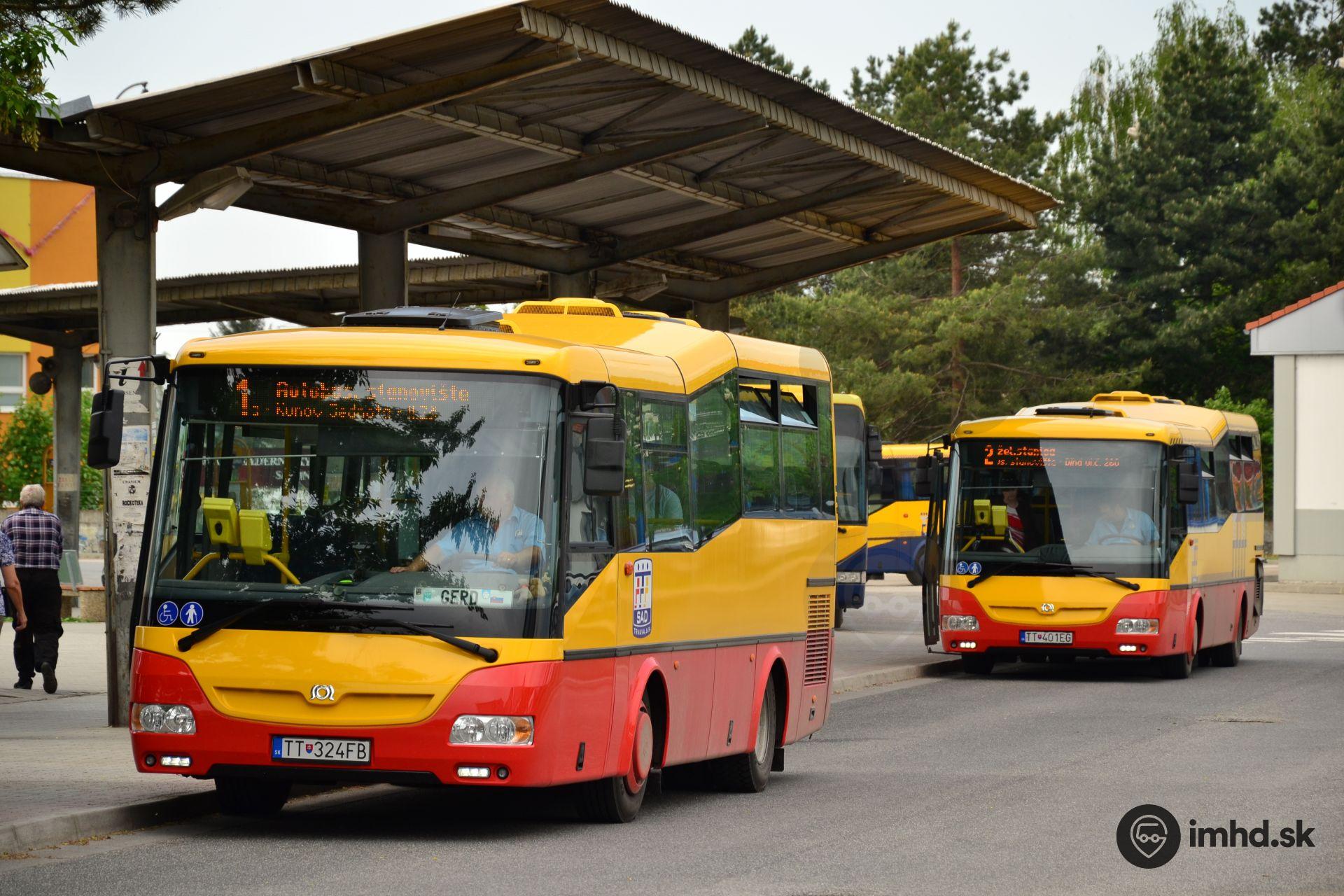 Dva typy mestských autobusov SOR