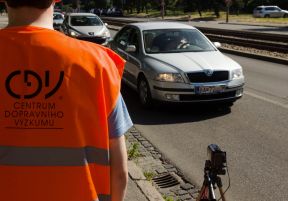 Slovenskí dopravcovia, mestá a obce sa môžu zapojiť do celoeurópskeho prieskumu mobility
