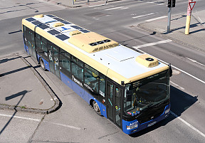 V trnavskej MHD jazdí autobus so solárnymi panelmi